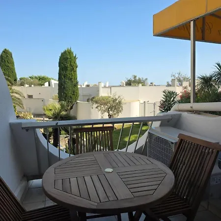 L Instant Bord De Piscine Clim Parking Apartmán